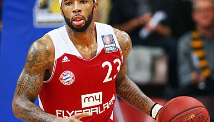 Malcolm Delaney Harika Blokladı