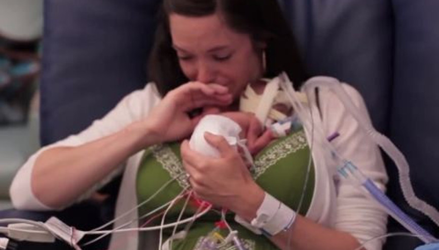 Anne Sevgisi ile Mucizeler Mümkün