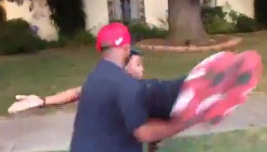 Yeni Ayakkabı Alınca Böyle misin