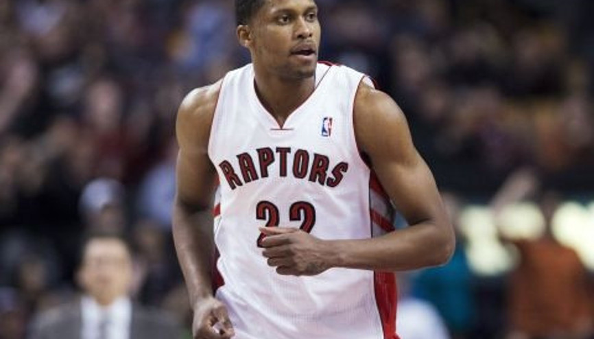 Rudy Gay Raptorsı Bozguna Uğrattı (11.10.2013)