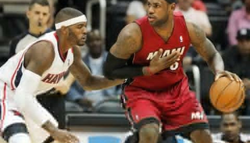 Chris Bosh Hawksı Söndürdü (07.10.2013)