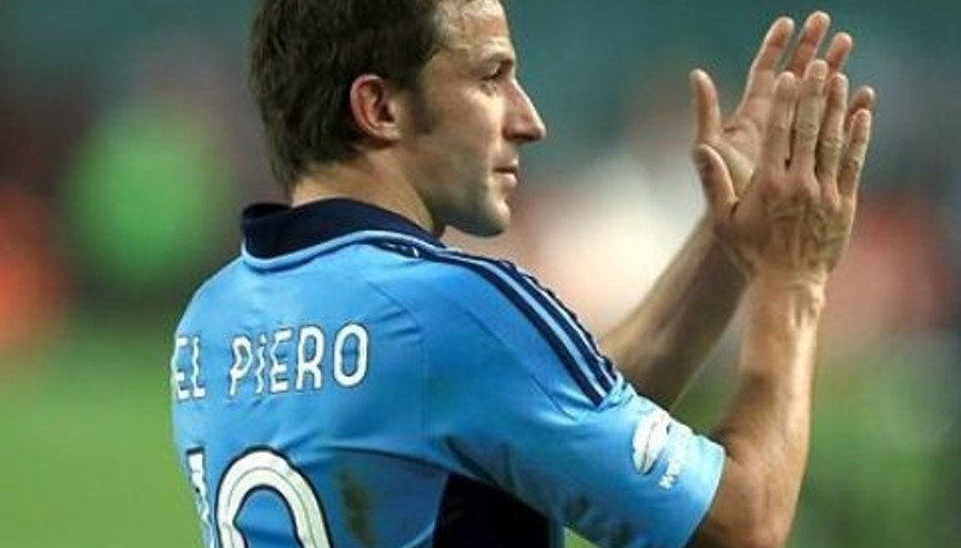 Del Piero Sezonu Açtı