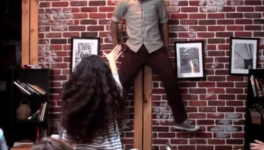 Asabi Kız Telekinezi ile Dehşet Saçtı