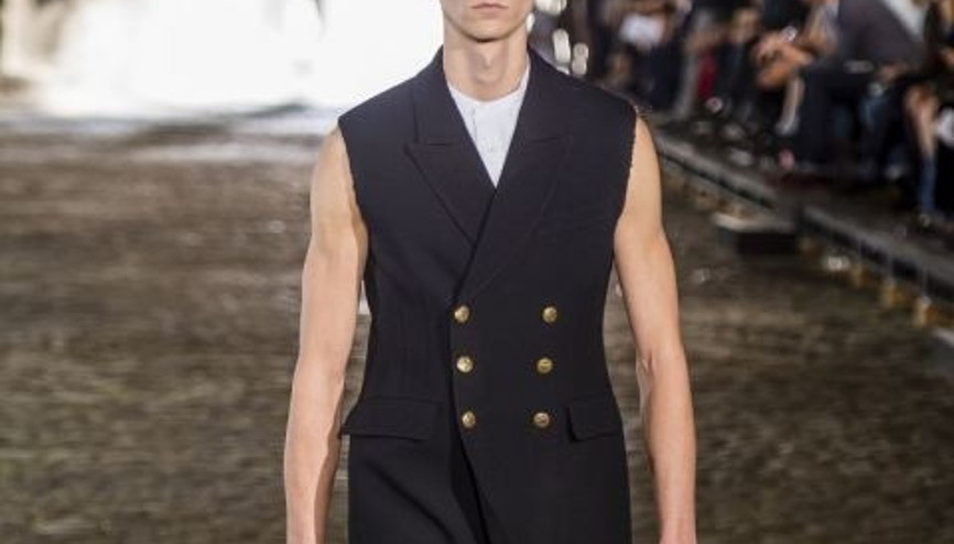 Alexander McQueen Erkek 2014 İlkbahar/Yaz Koleksiyonu