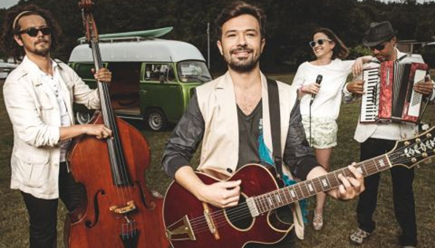 Yalından Süprizli Turne