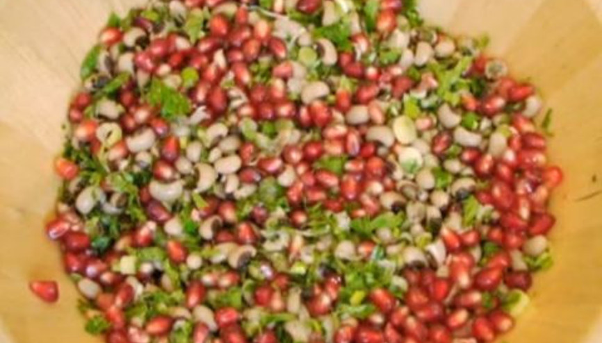 Narlı Kuru Börülce Salatası