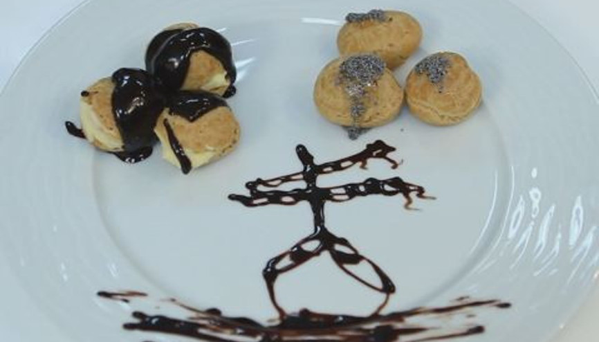 Kendi Profiterolünüzü Kendiniz Yapın