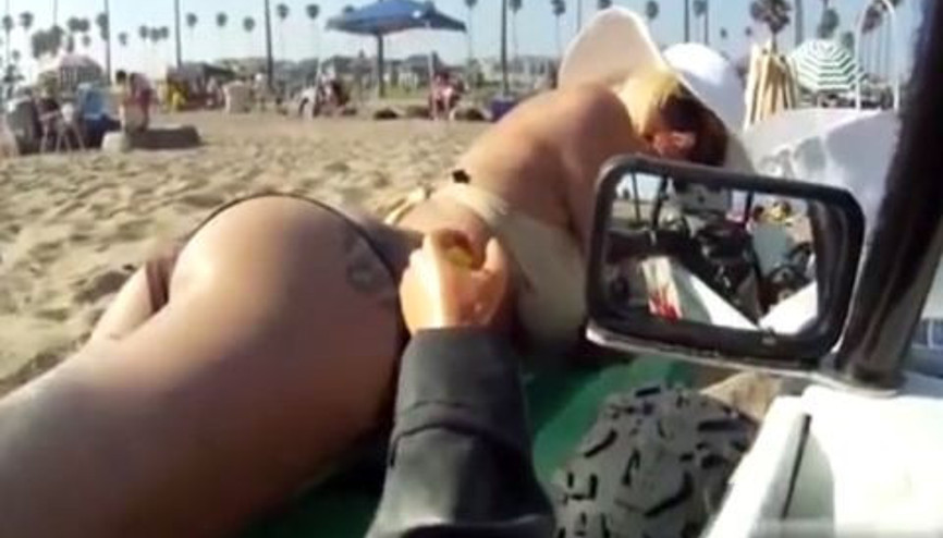 Uzaktan Kumandalı Arabayla Kız Tavlama Yöntemi