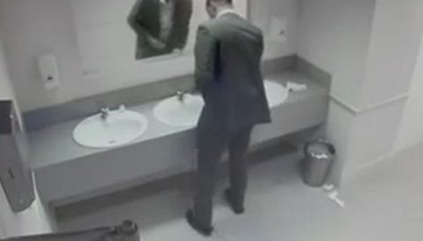 Bu Şaka Adamı Kalpten Götürür