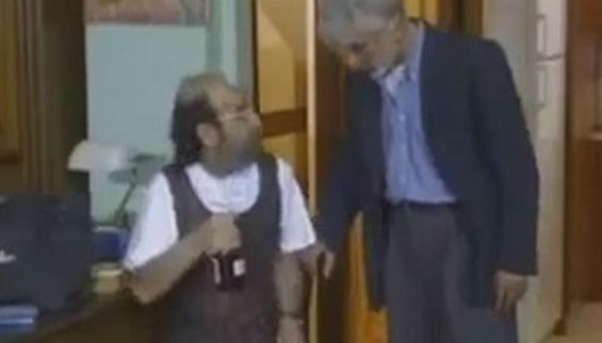 Bizimkiler - Cemil ve Seksi Bacakları