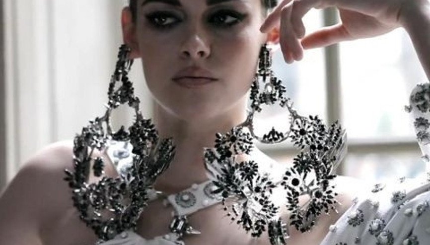 Parisin Buzlar Kraliçesi: Kristen Stewart