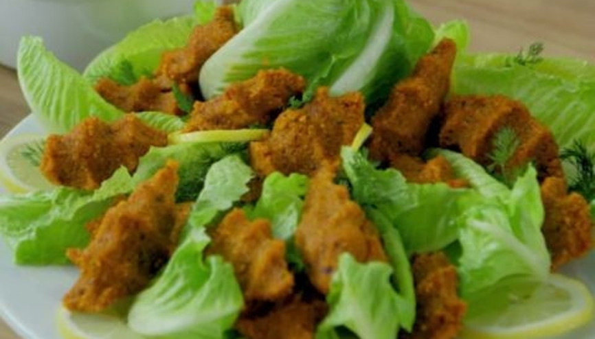 Saba Tümer İle Çiğ Köfte Tarifi