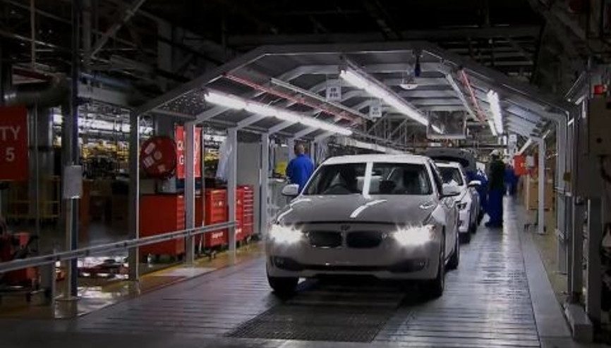 BMW Fabrikası Üretim Bandı Son Aşama