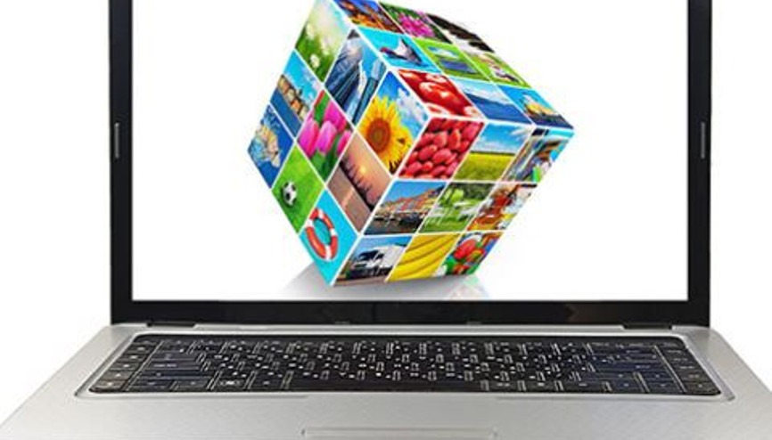 Masaüstü Resmi Otomatik Değişsin