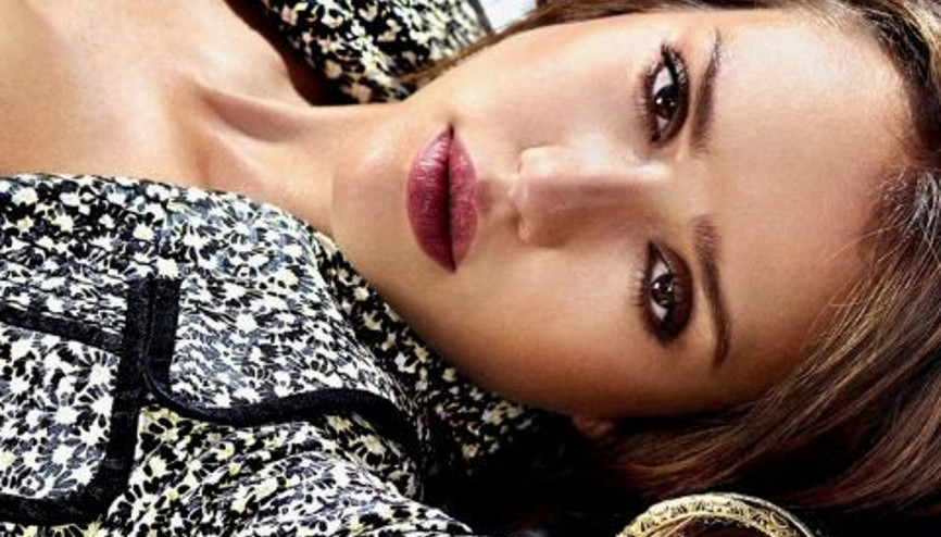 Jessica Alba Harper’s Bazaar Moda Çekimi