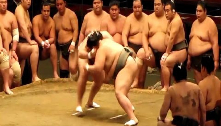 İki Dakikada Japonlar