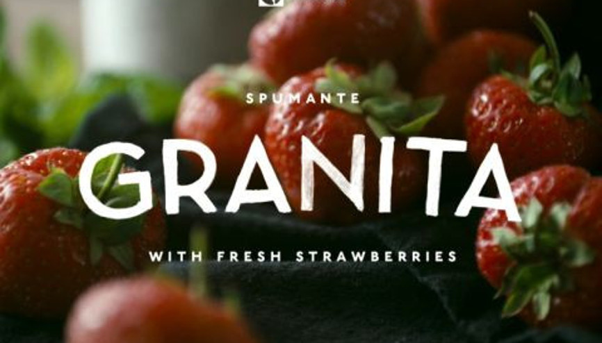 Şimdi Çilekli Granita Yapıyoruz