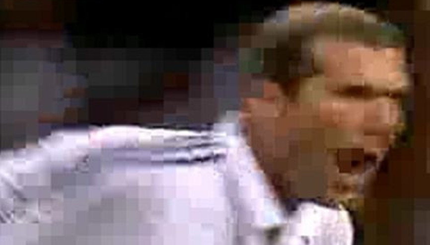 Zidane’dan Şık Vole