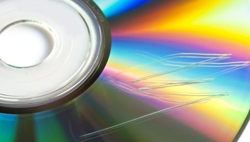 Hasar görmüş CD ve DVDlerdeki verileri kurtarın