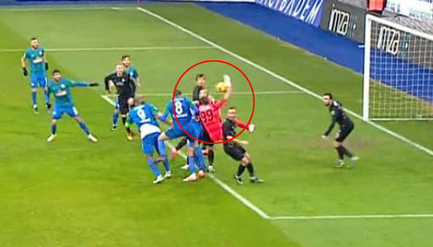 Cüneyt Çakırdan skandal karar