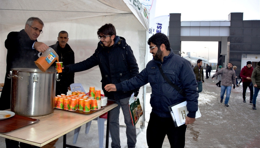 Üniversitede ‘Çorbaya kal, büte kalma’ etkinliği