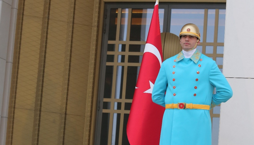 Cumhurbaşkanlığı nöbetçilerinin yeni kıyafetleri