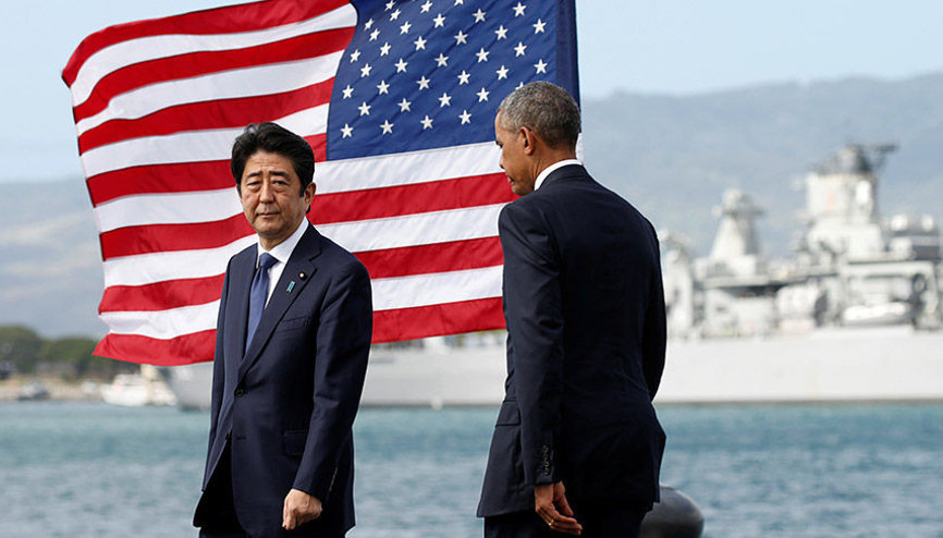 Obama ve Abe Pearl Harborda