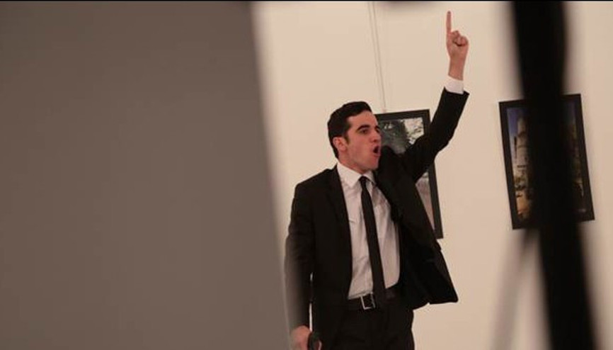 Suikastçı ve bir Rus kadın