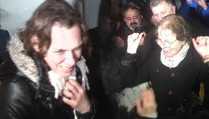 Aslı Erdoğan ve Necmiye Alpay serbest