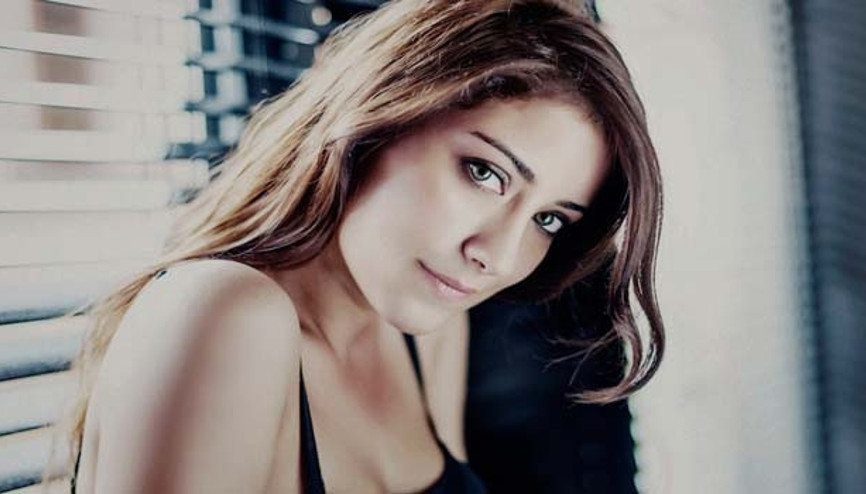 Hazal Kaya Shameless uyarlamasında
