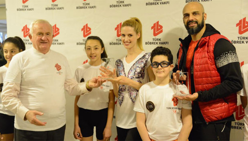 Wilma Elles ve Hasan Yalnızoğlu obeziteye karşı