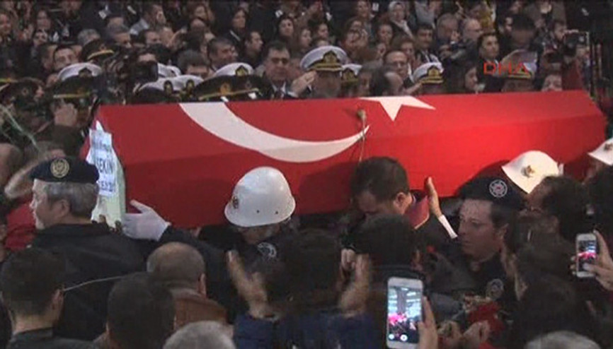 İzmir şehitleri gözyaşlarıyla uğurlandı