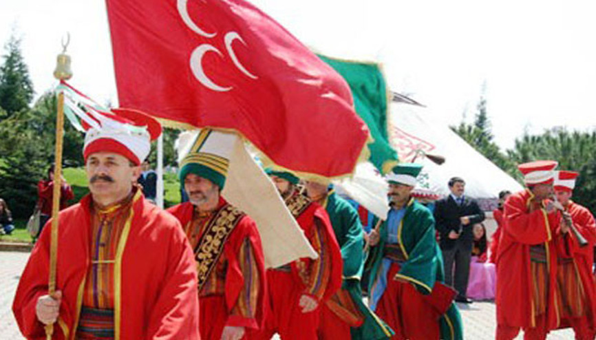 Almanya’da Osmanlı sancağı taşımak yasaklandı