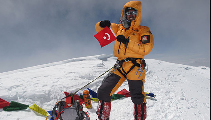 Zirveleri fetheden Türk: Tunç Fındık