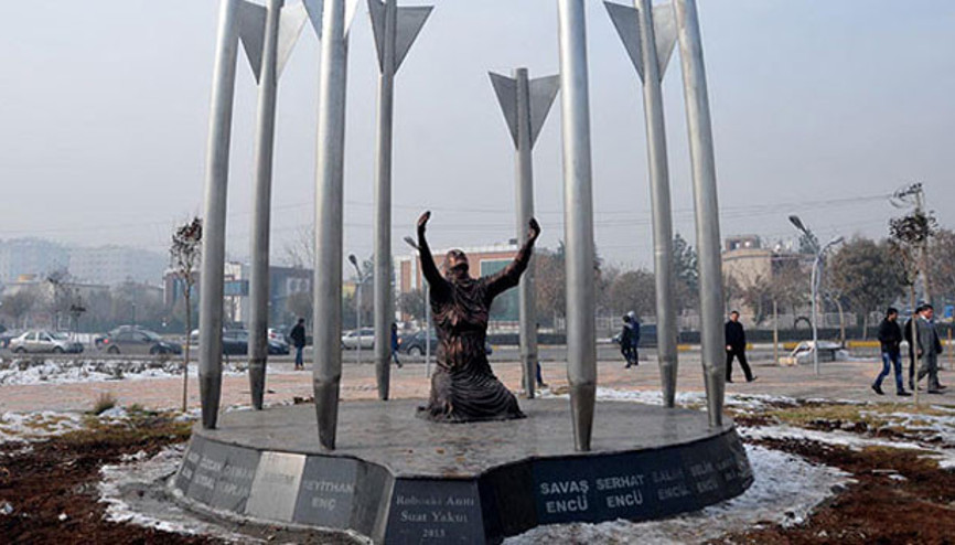 Roboski Anıtı kaldırıldı