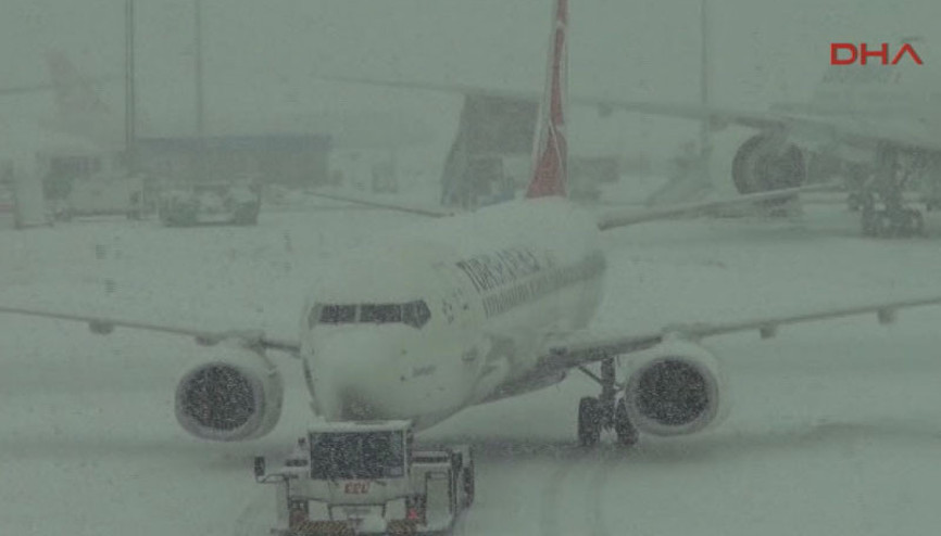 Sabiha Gökçen Havalimanı’na inişler yapılamıyor