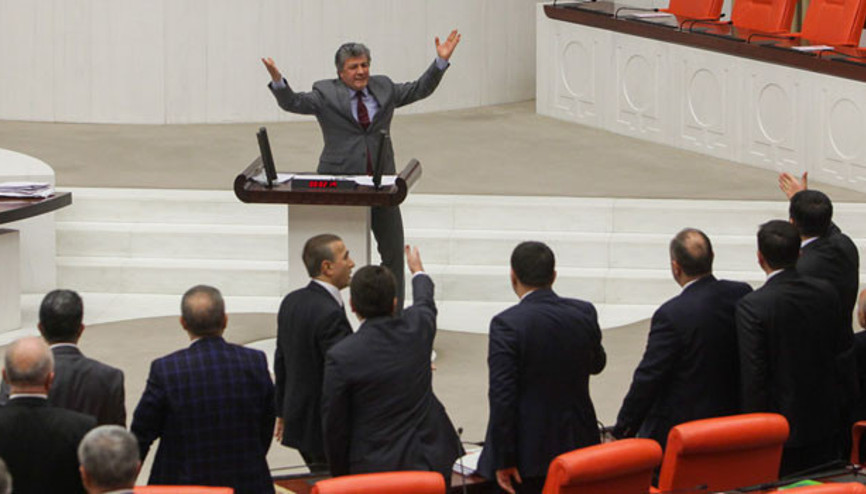 Meclis karıştı