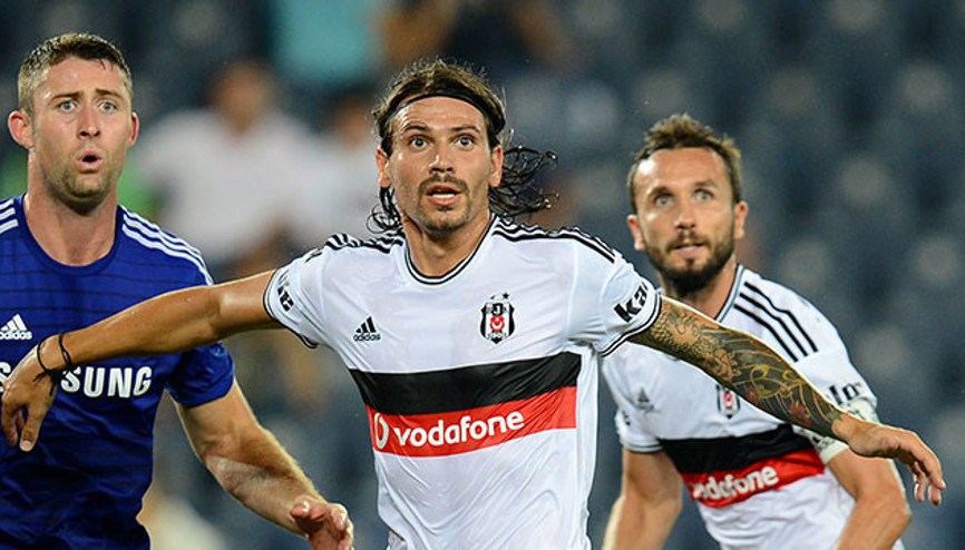 Galatasarayda Ersan Gülüm bombası
