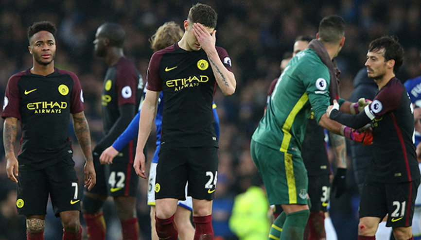 Everton, Manchester Cityyi dağıttı