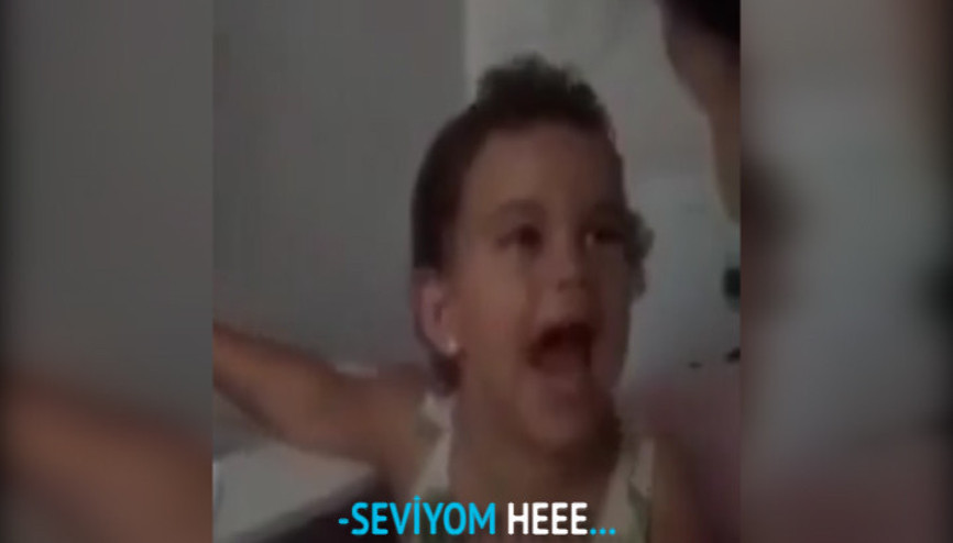 Seviyom Hee... | Sizden Gelenler
