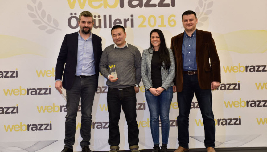 Paraşüt Yılın SaaS Girişimi Ödülünü aldı Paraşüt Yılın SaaS Girişimi Ödülünü aldı