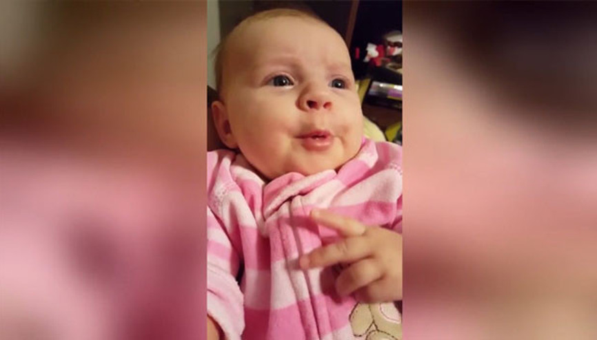 3 aylık bebeğin bu sözleri görenleri şaşkına çevirdi