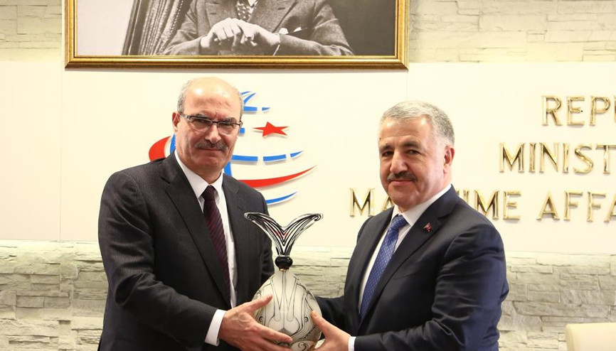 ‘En önemli sorunlar fuar ve direkt uçuş’