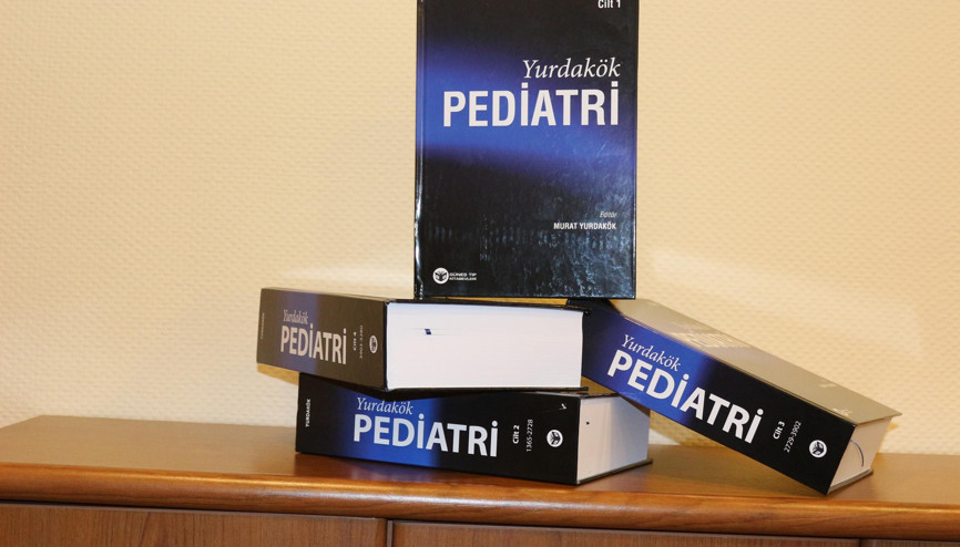 604 yazardan pediatri kitabı