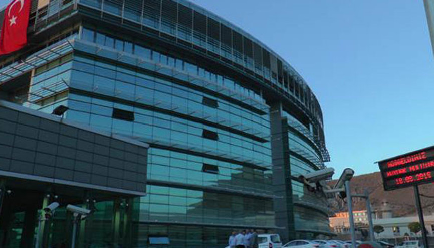 Kayyım atanan şirketlerde satış için düğmeye basıldı