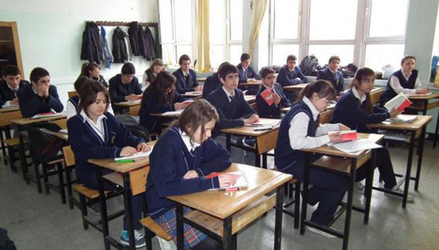 Son dakika: Son KHKda yer aldı... Artık ilkokul ve ortaokul öğrencilerine yasak