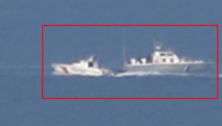 Kardakta Yunan Sahil Güvenlik botu bozulunca...