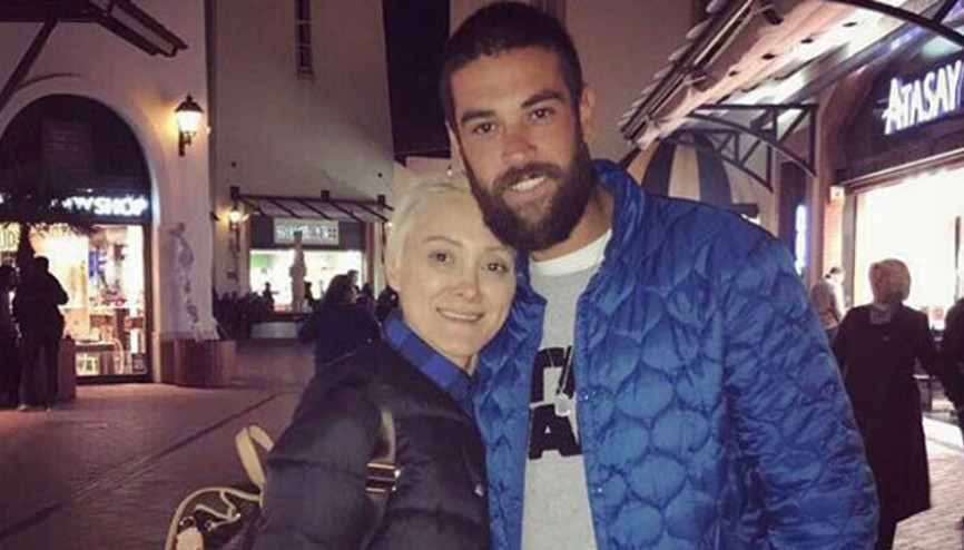 Survivordan elenen Yiğit İzikten  Eşin annen gibi duruyor sözlerine yanıt
