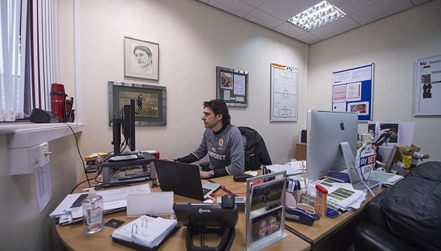 Karankadan görülmemiş sistem Diyet yok, telefon var, müzik serbest...