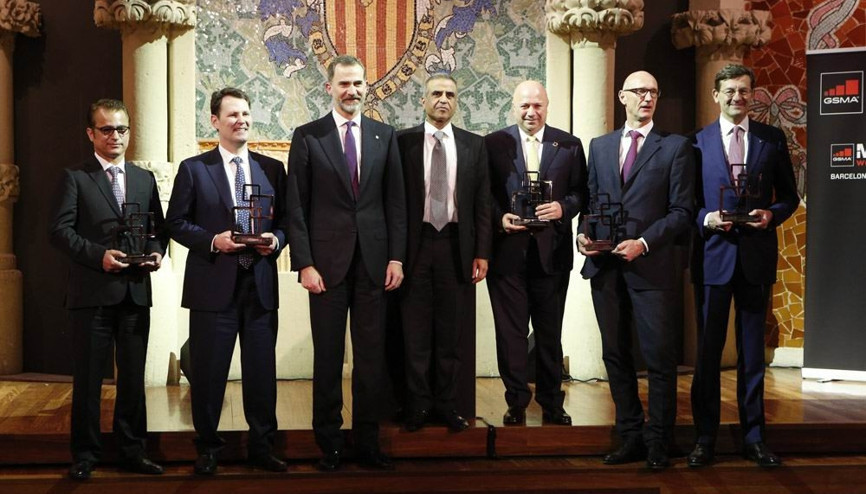 Mobil İletişim Sektörüne Önemli Katkı ödülünü aldı
